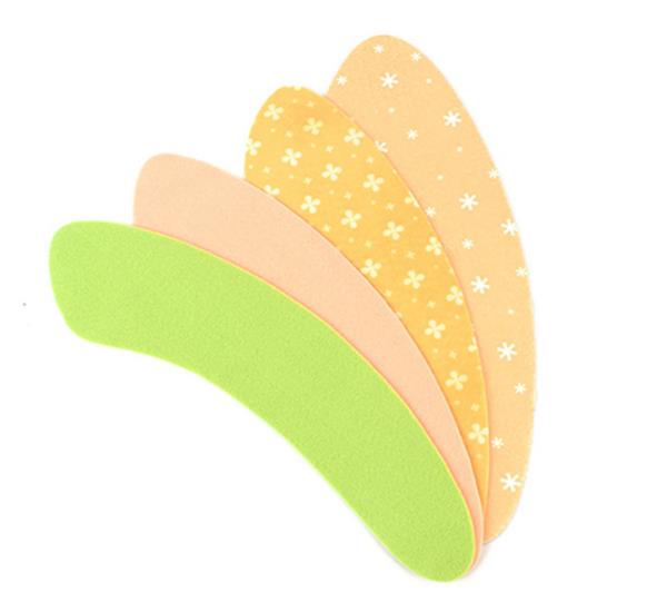 El asiento de inodoro RATO viene en varios colores