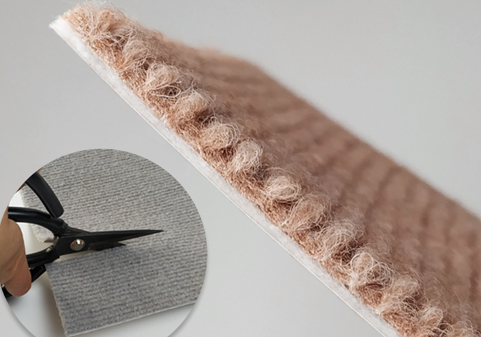 lado de la alfombra de mascotas