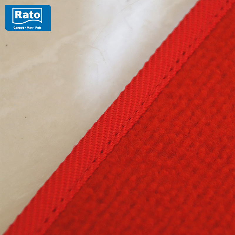 Rollo de alfombra antideslizante roja, adecuada para uso doméstico