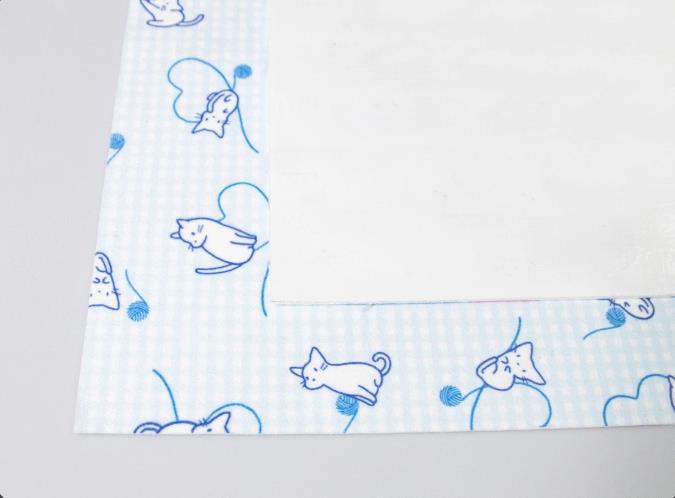 Almohadilla de empalme para niños con respaldo antideslizante.