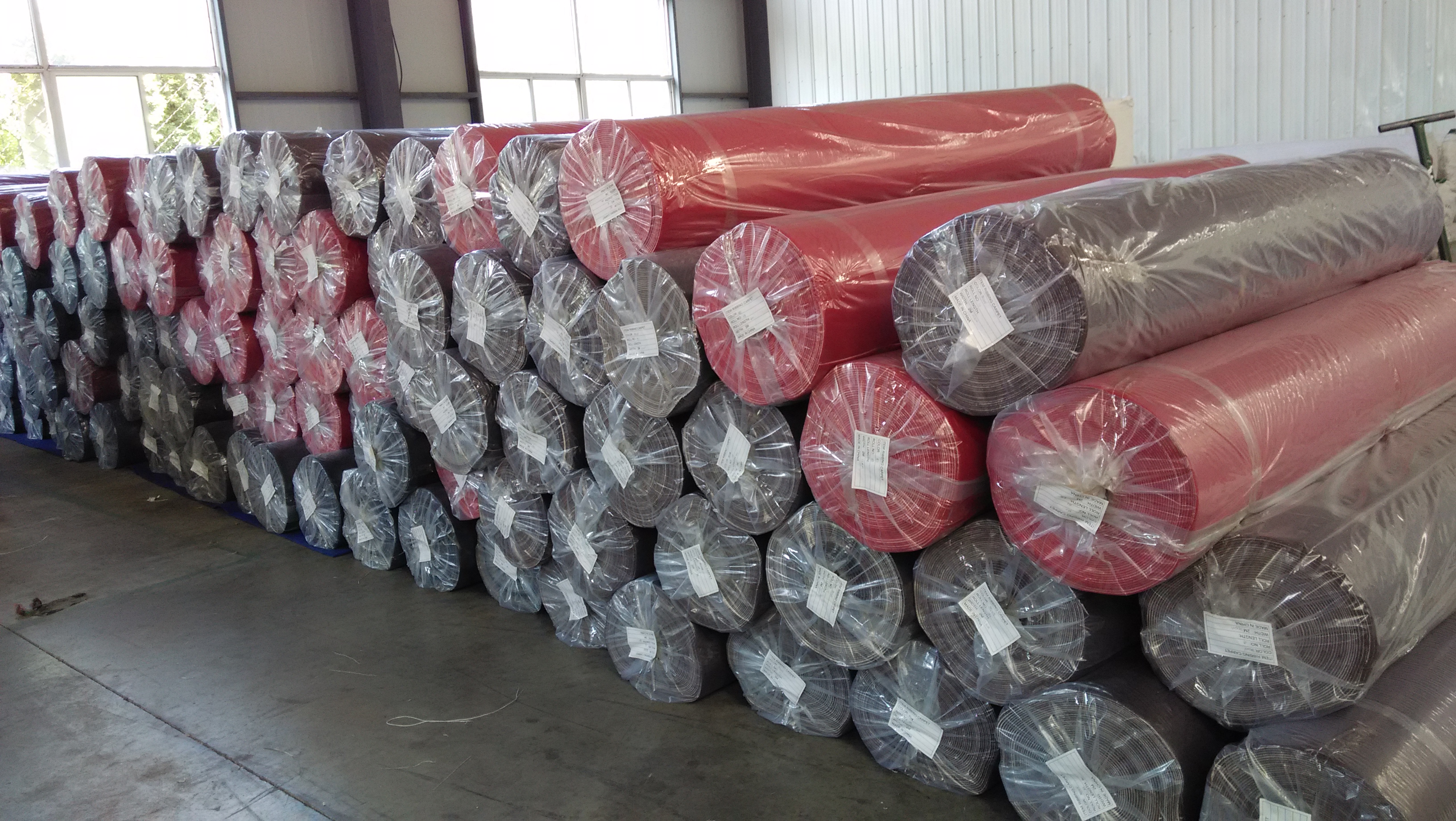 Apilamiento de productos de alfombras